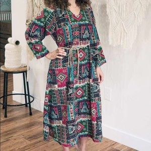 ✌🏼Vintage 70s Caftan Dress Boho Chic 1970s